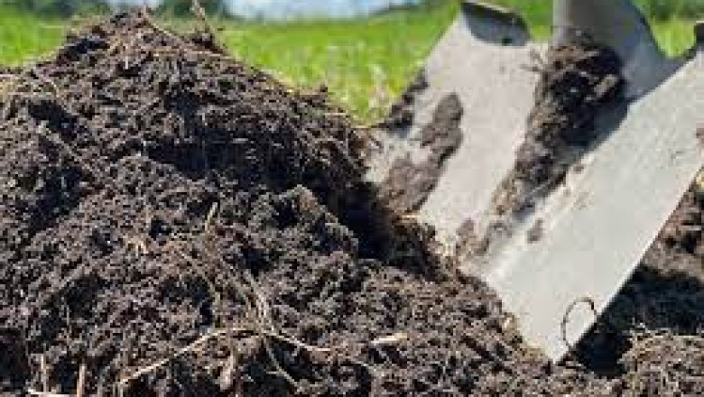 Organic Garden Soil, Organic Garden Mix, Garden Fertilizer, and Gypsum for soil by Acelandscapes.