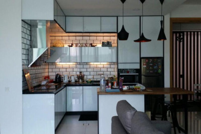 Aluminium Kitchen Cabinet - Ampquartz