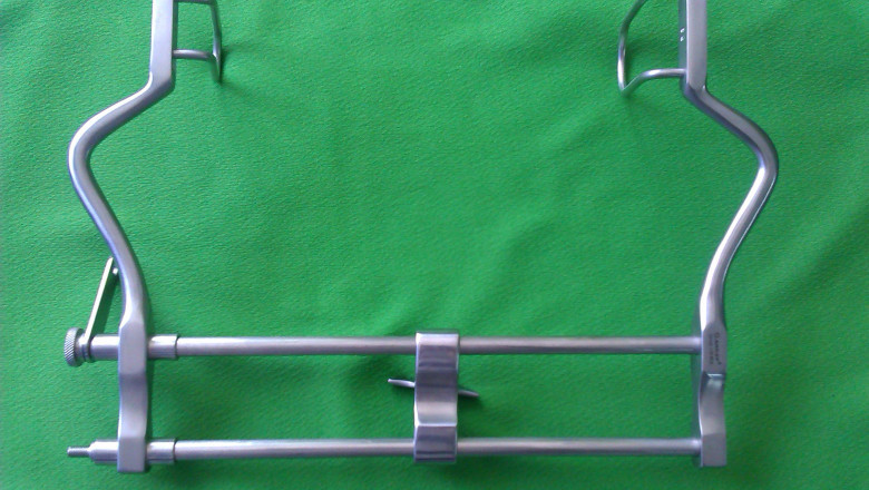 Incisions or wounds are kept open with surgical retractor devices.