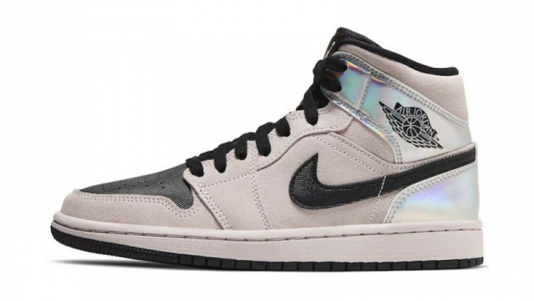Air Jordan 1 For Sale a white leather upper