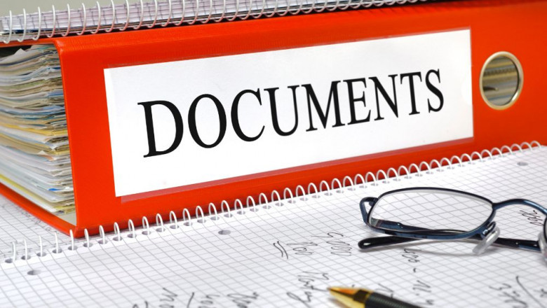 What documents are needed to scrap a car?