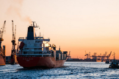 Global Marine Port Services Market to Exhibit a CAGR of 4.70%  from 2022 to 2028