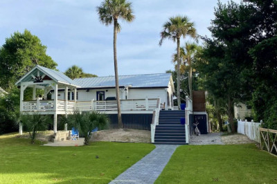 Lammsend - Folly Beach Cottages in South Carolina | Folly Beach Beachfront Rentals