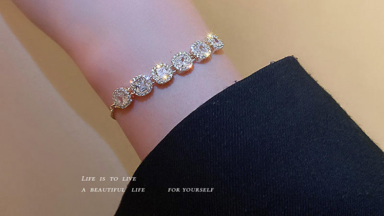 Fashion Jewelry and Accessories For Women
