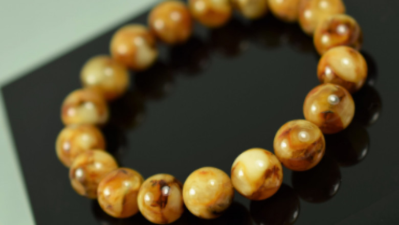 From Where Can You Get Authentic Amber Jewelry For Yourself?