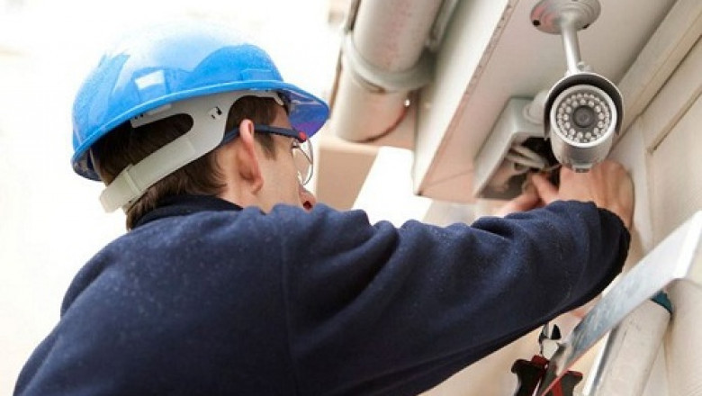 Get ample benefits from installing CCTV Bristol cameras