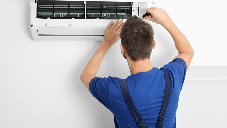 How Does A Steam Cleaner Help To Clean The Air Conditioner?