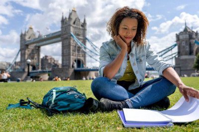 Financial requirements for the living cost in the UK