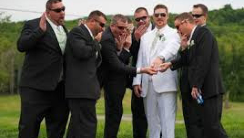 Get the Best Wedding and Portrait photographer in your budget