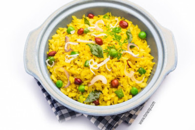 Rice Flakes (Poha) :Recipes and Health Benefits