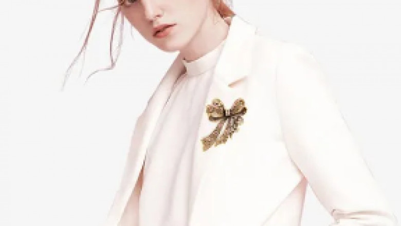 How to Stack the Necklace