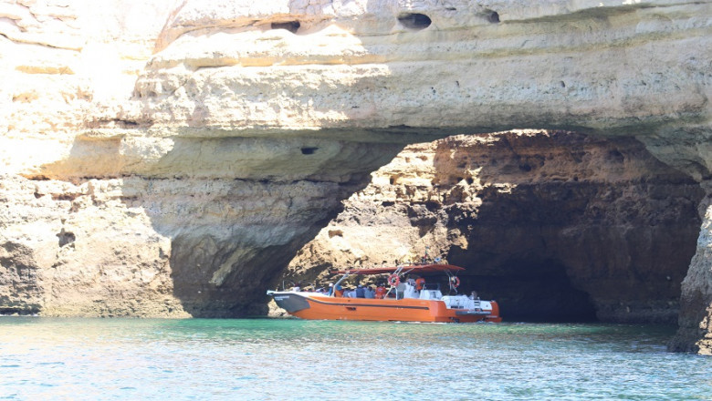 Tours of Popular Caves