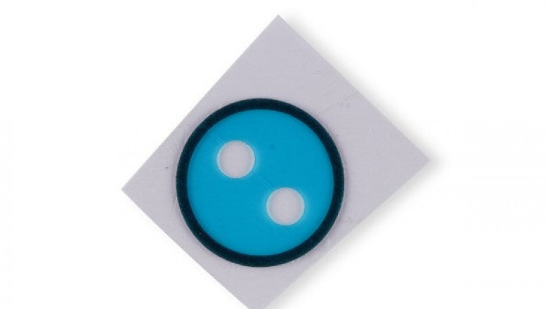 Why Motorola Moto Using A Transparent Adhesive For The Vast Majority Of Its Devices