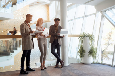 Here’s how EV Charging Solutions can help you in Attracting and Retaining Employees