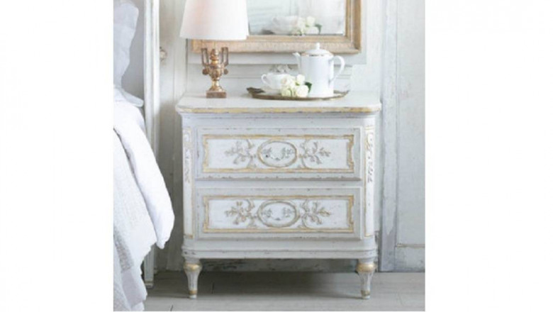 How to Properly Accessorize an Antique Bedside Table