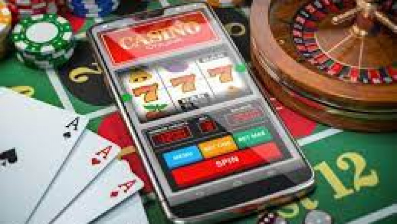 Poker PayPal - Keep Your Online Poker Money Transactions Well-Managed & Secured