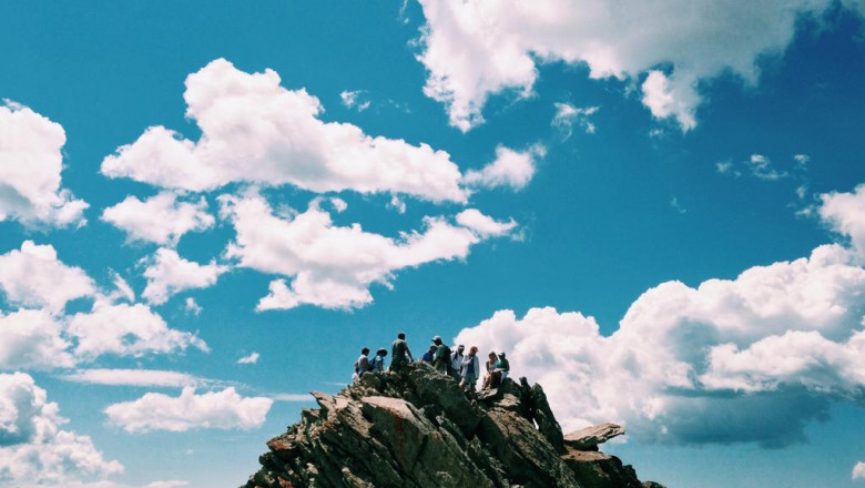 10 undeniable reasons people hate greek society news