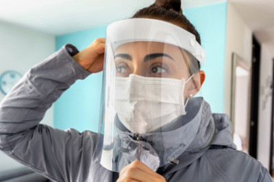Face Shields Should Be Used On Their Own or In Conjunction with Other Treatments