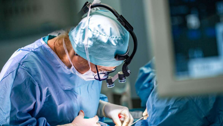 Surgical and Dental Loupes are Useful Tools for Dentists