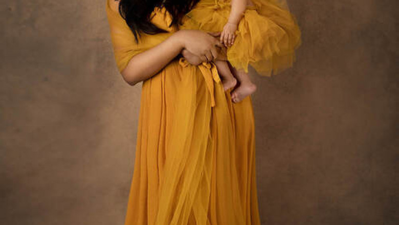 Motherhood Photoshoot Tips by Ambica Photography