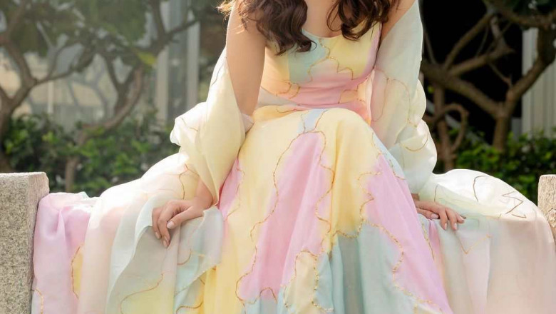 Raashi Khanna’s in a pastel organza Anarkali for “Sardar” promotions