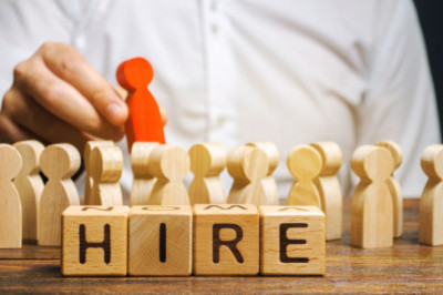 What is the role and importance of headhunters?