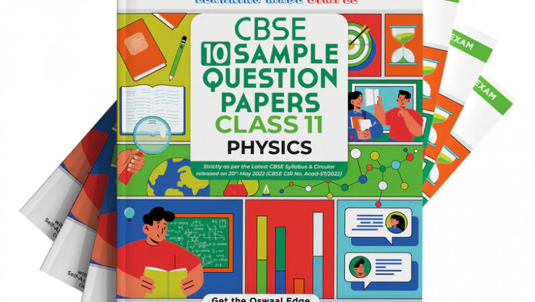 Oswaal CBSE English Core, Physics, Chemistry & Mathematics Class 11 Sample Question Papers (Set of 4 Books) (For 2023 Exam)