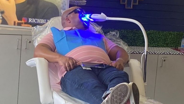 Teeth Whitening Bar