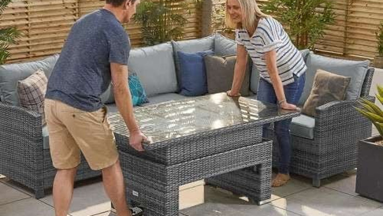 What makes patio furniture with a fire pit the best?