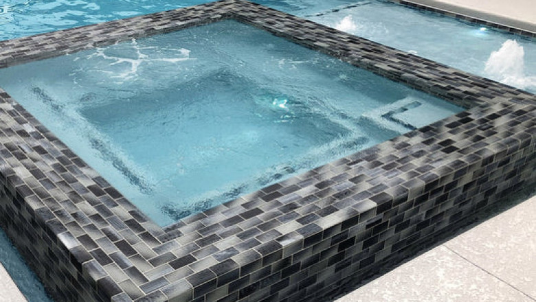 Why Porcelain Tiles are The Best Choice for your Pool