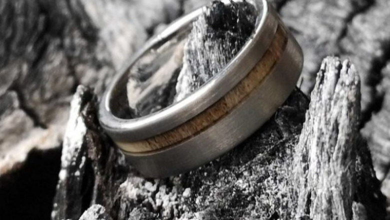 LIFETIME WARRANTY ON ALL MENS TUNGSTEN RINGS