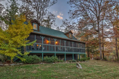Romantic Cabins in Asheville NC | Luxury Cabins in Asheville NC - Lammsend