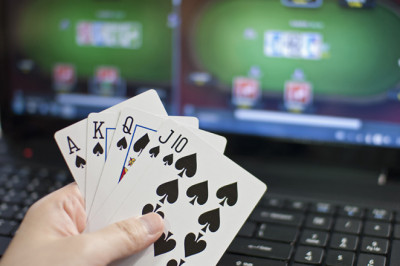 Inilah Mengapa Poker Online Di Dewapoker Tetap Ada Hingga Sekarang