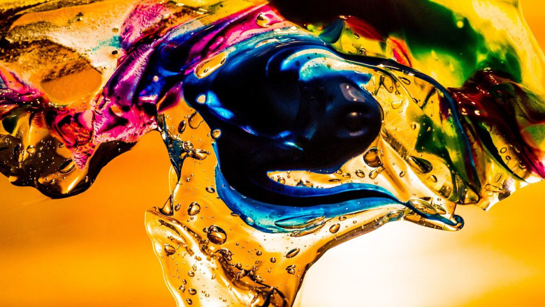 Woodturning Tips - Dyes, Coloring Wood For Dramatic Effects