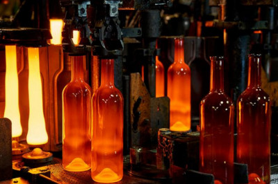 Glass Manufacturing Market Size, Status, Growth | Industry Analysis Report 2022-2028