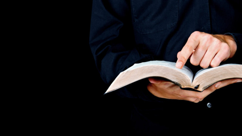 Best Books You Should Read To Stay Closer To God