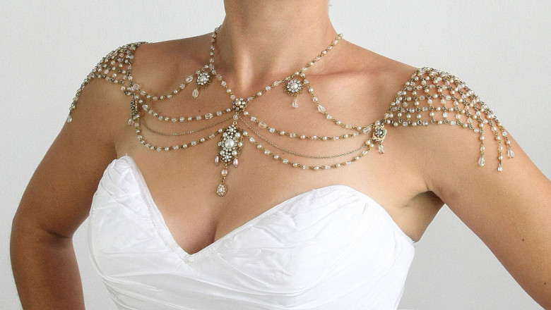 Types of Pearl Diamond Earrings