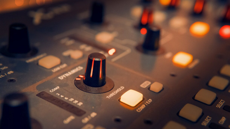 What is The Right Way To Mastering And Mixing Your Audio