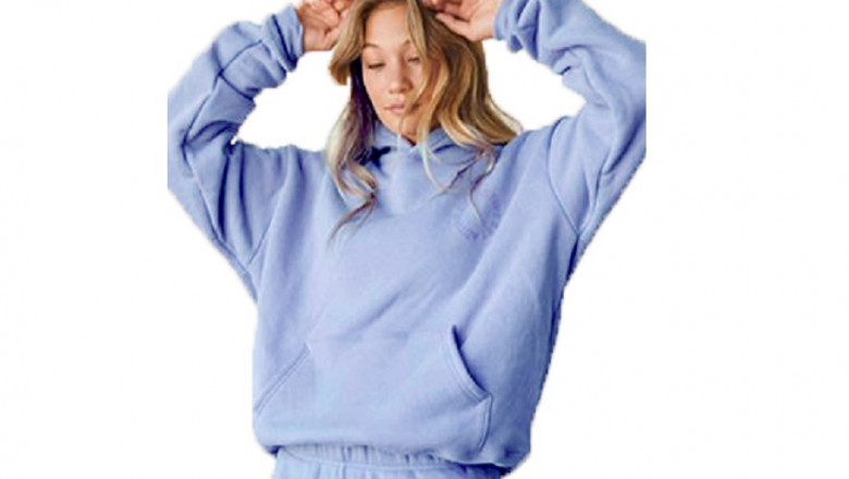 Winter Essentials To Gift Your Loved Ones This Christmas