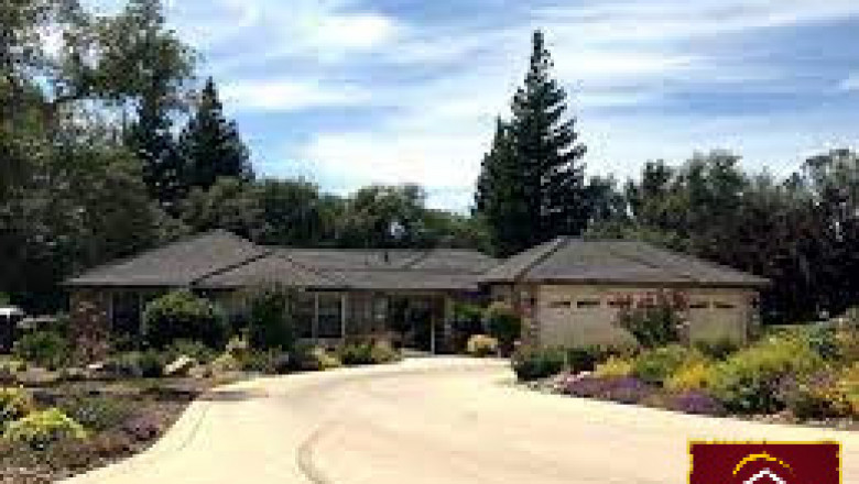 Get Roof Repair in Sacramento