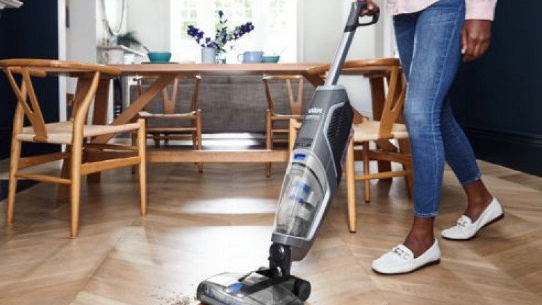 How to make a vacuum cleaner smell better?
