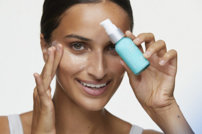 Why It’s Time to Use a Facial Toner Every Day