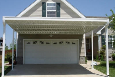 7 Essential Questions to Ask Before Hiring a Carport Builder