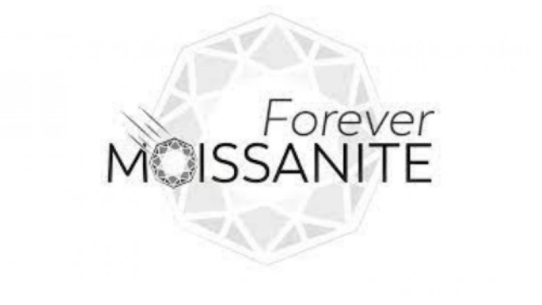 Moissanite Rings— Pros and Cons