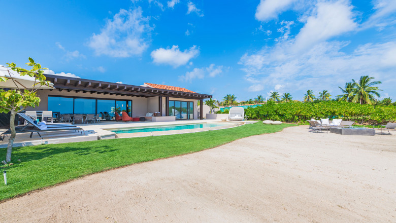 Three Best Luxury Vacation Rentals By Lauren Berger Collection