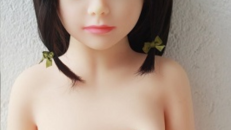 Why A Love Doll Can’t Replace The Warmth Of Your Partner On Bed