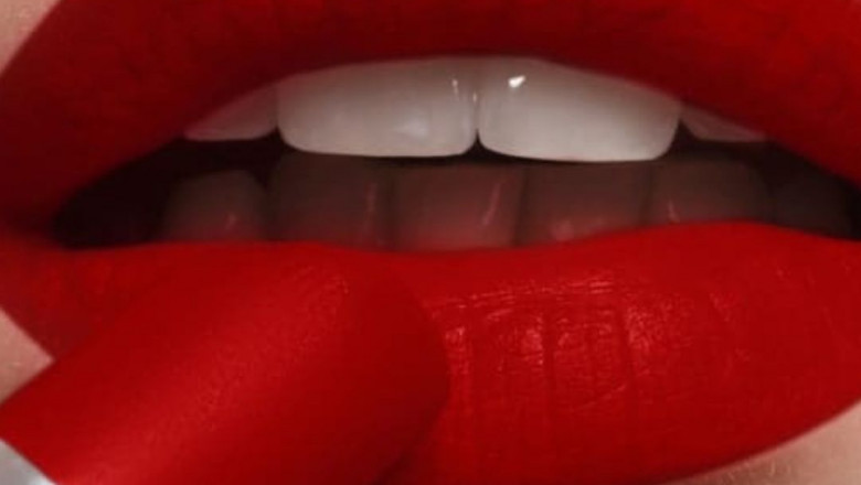 Beautiful Mate lipstick | Best color of Lipstick for Fair Skin
