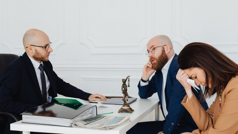 What to Expect When You Seek Out an Injury Lawyer