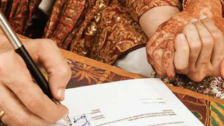 Find The Experienced Lawyer For Court Marriage In Thane West!