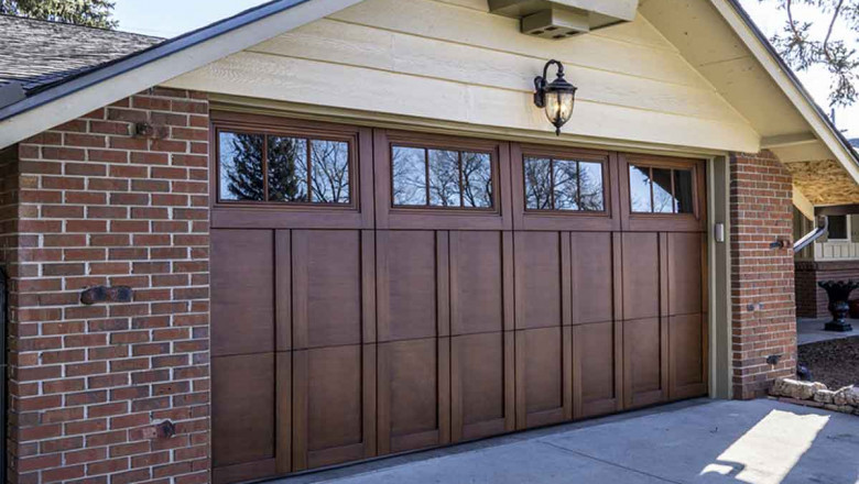 Why Hiring Professional To Install A Scott Hill Reliable Garage Door is Essential?
